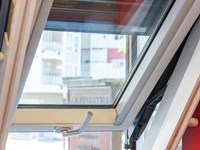¿Las persianas exteriores Velux aíslan del ruido de la lluvia?